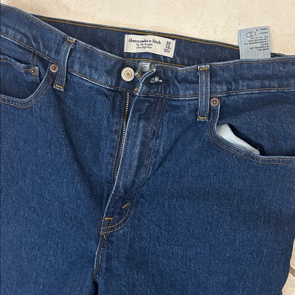 Abercrombie & Fitch High Rise Women Jeans - Midnight Blue - Picture 2 of 3